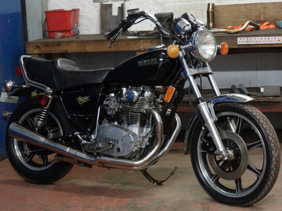 Yamaha XS650SE 1978-1985 Delkevic Stainless 2-1 Exhaust Headers Downpipes