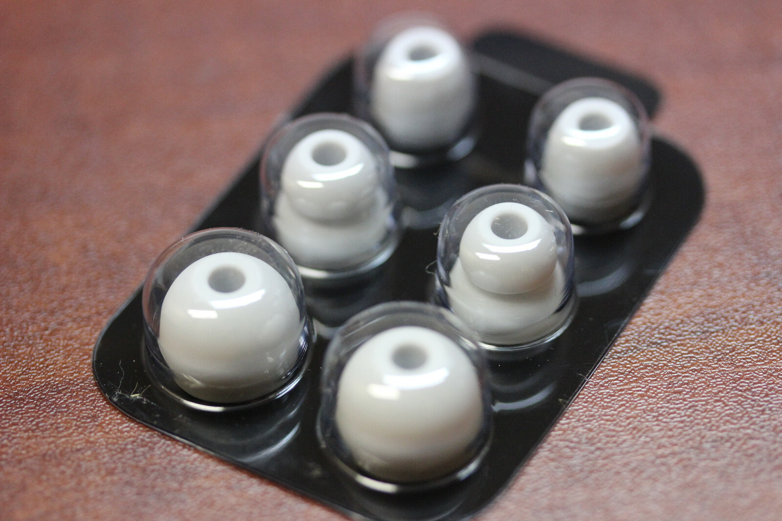 Beats Replacement Ear Buds Tips For Powerbeats 2 / 3 / urBeats Wired / Wireless