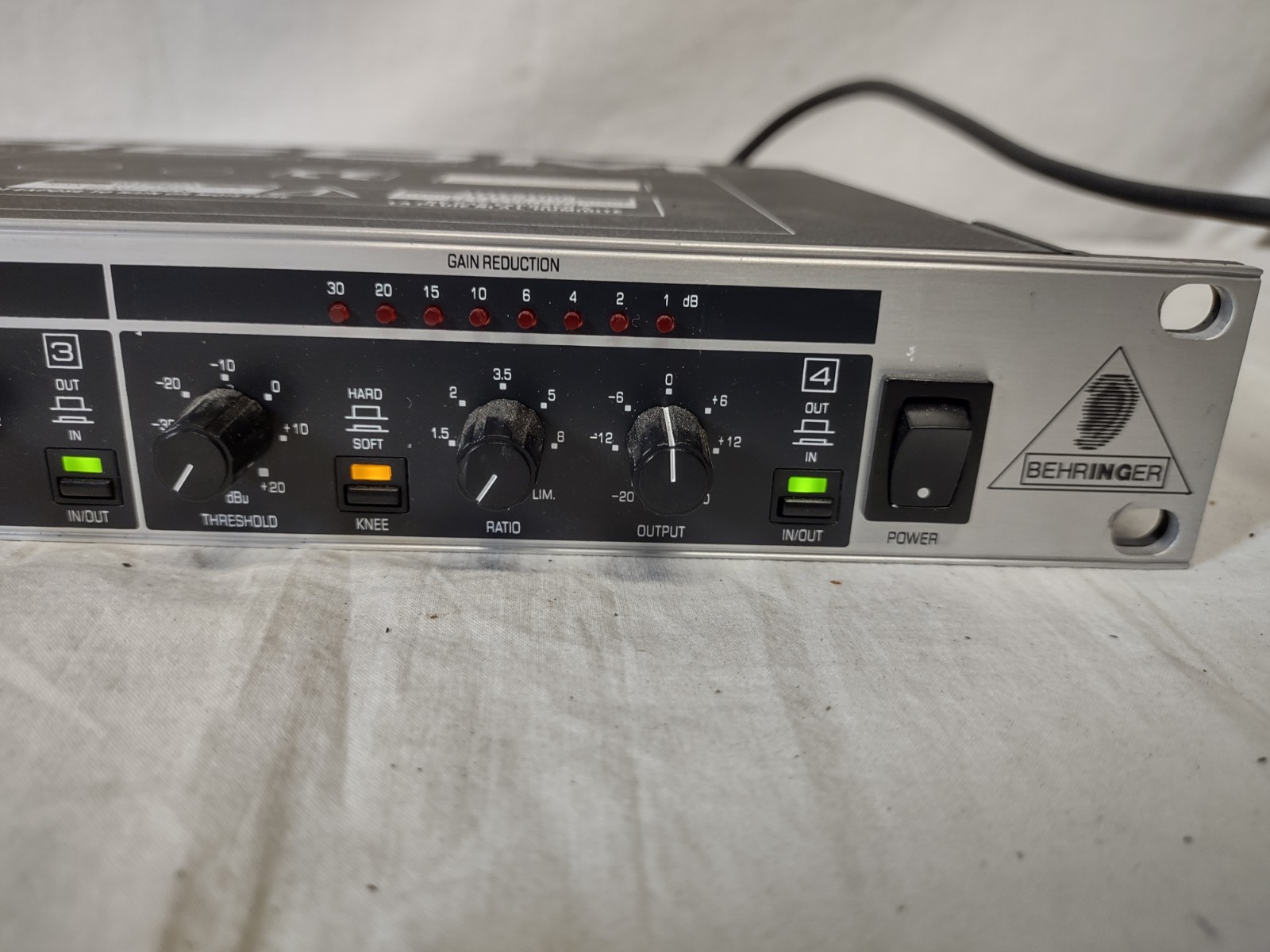 Behringer Multicom, MDX 2400 Multicom Audio Interactive Quad Dynamics Processor