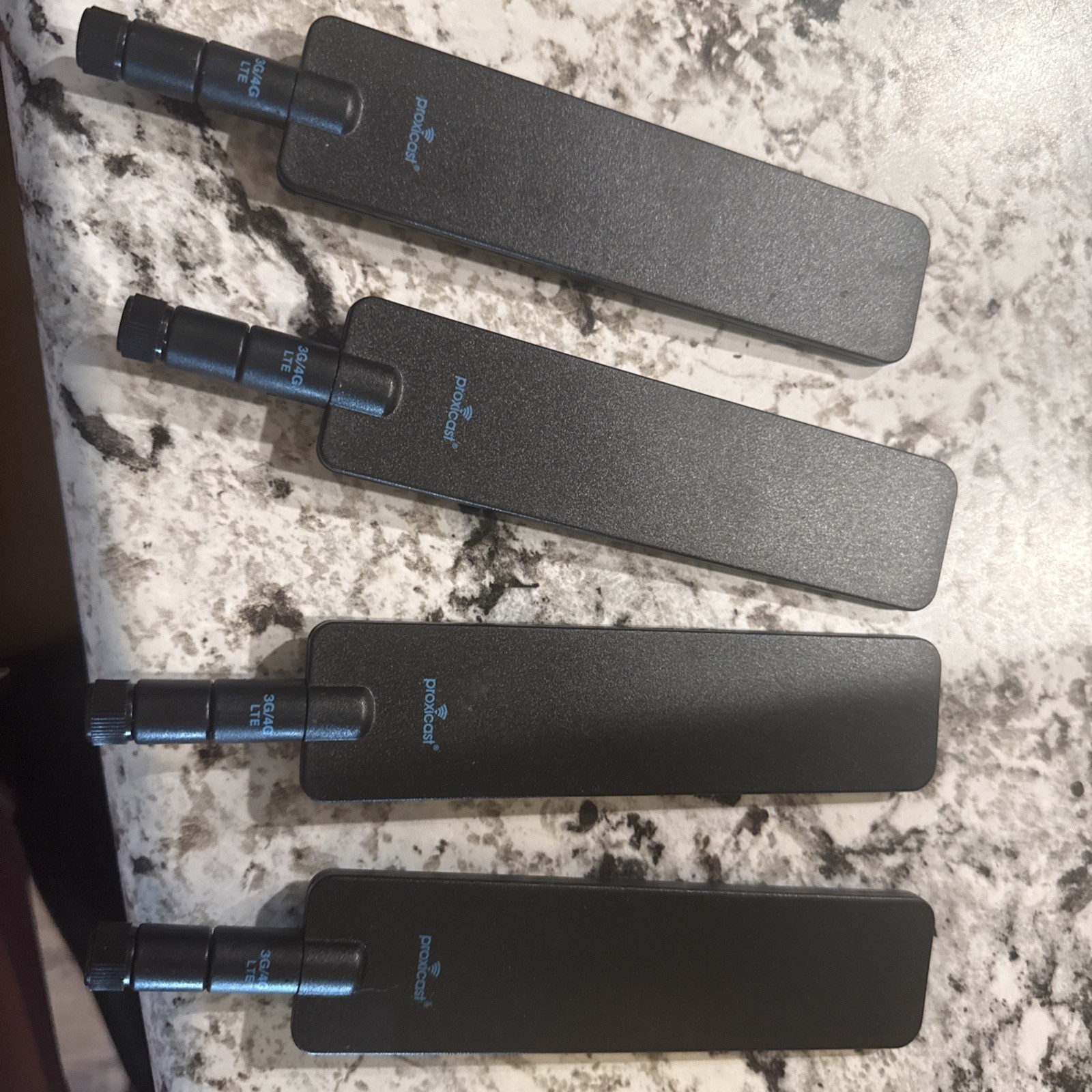 FOUR Proxicast 3G/4G LTE Antenna