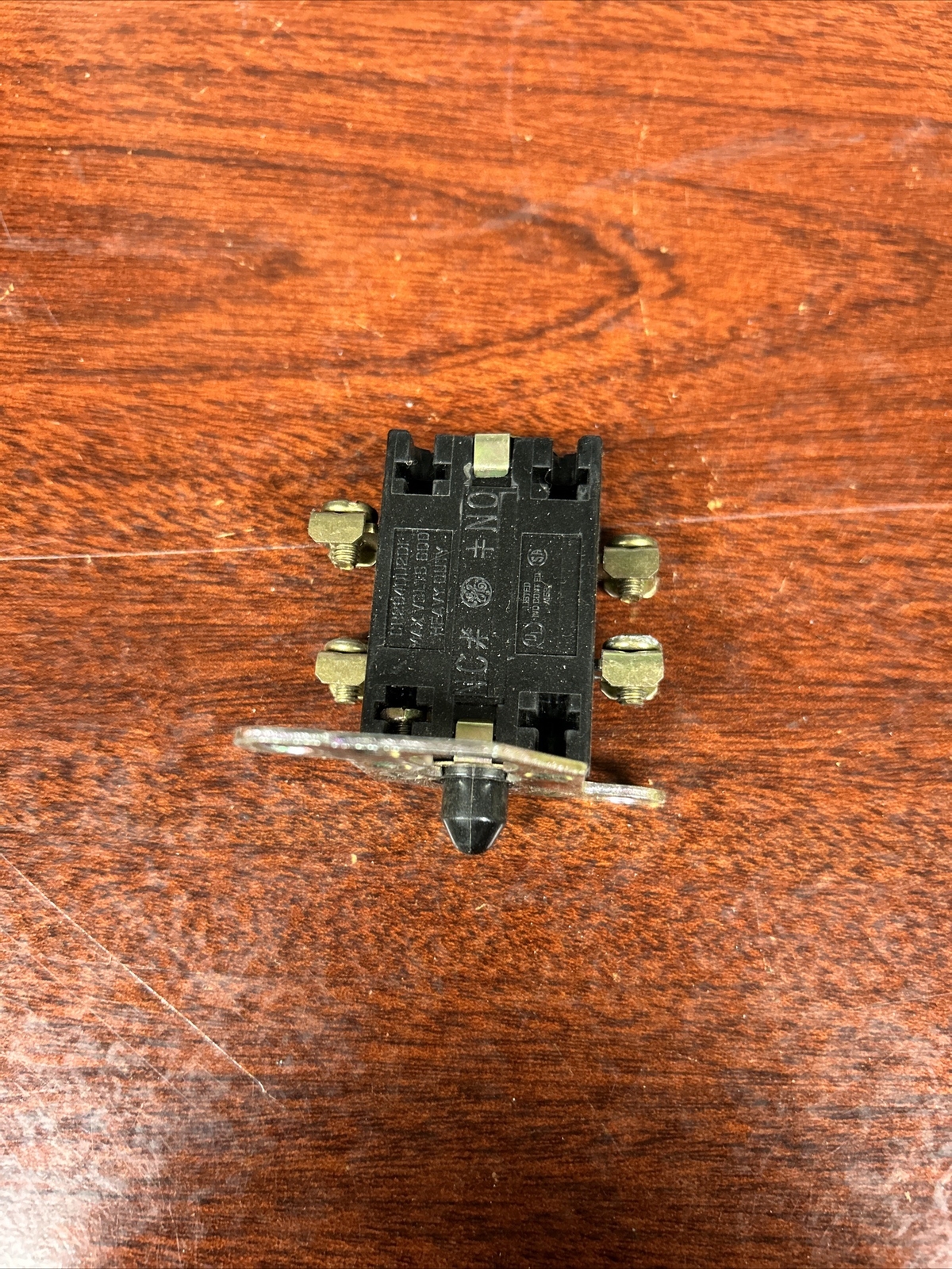 General Electric Selector Switch | CR2940US202A |
