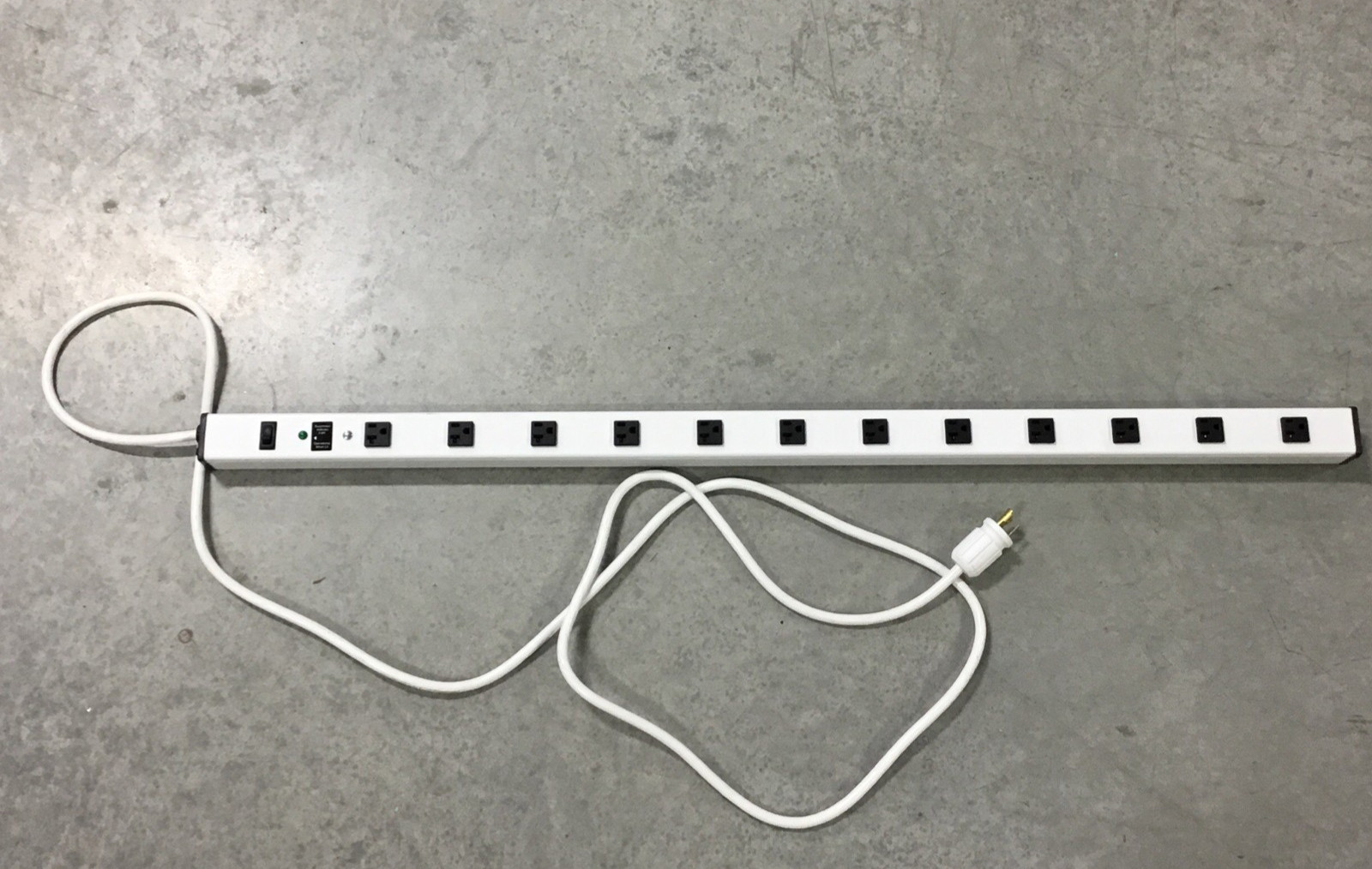 Brooks Power Systems 20 Amp 12 Outlet Power Strip XBPS-VCN-48-12-10S-TL-WH-20A