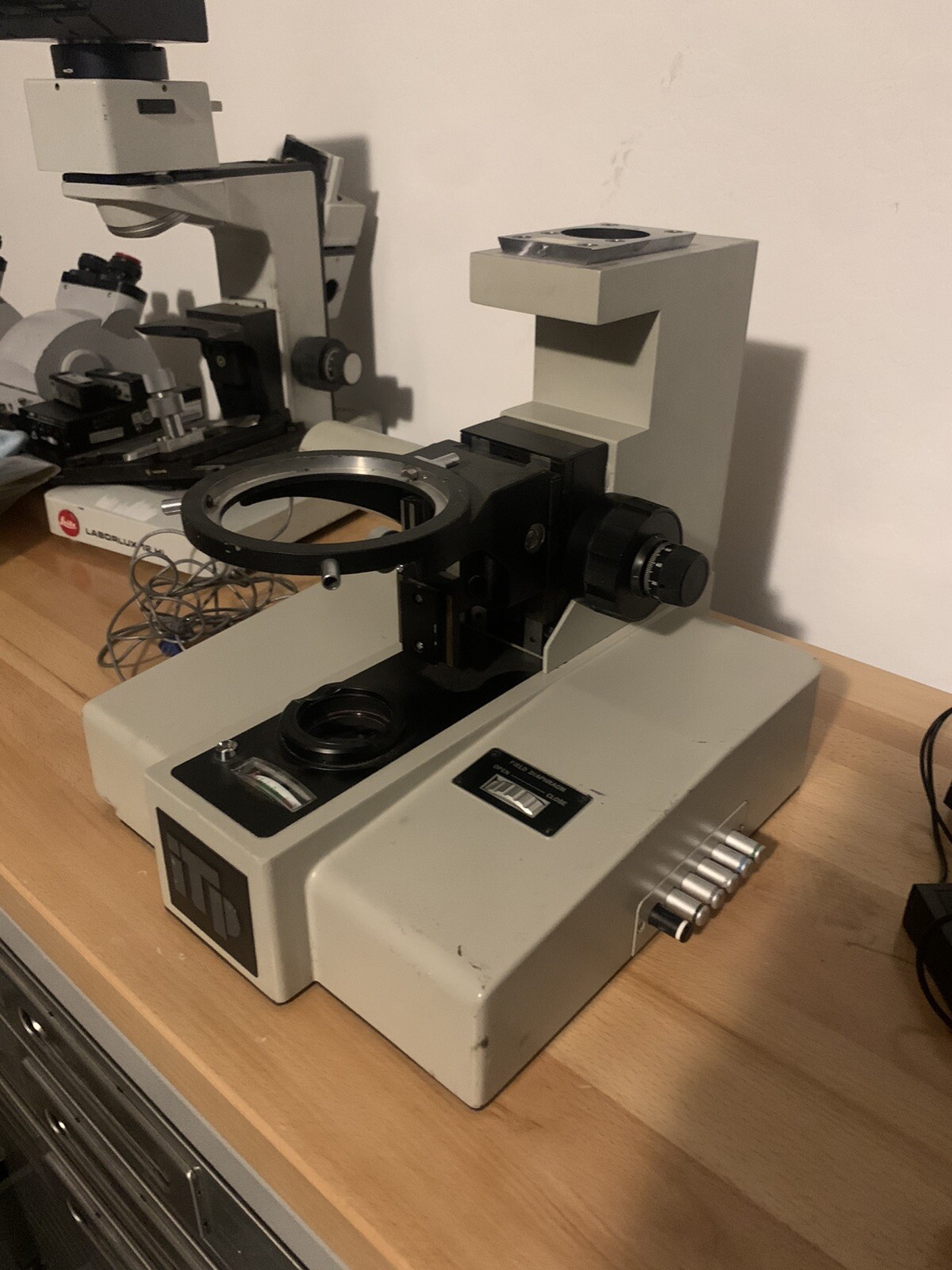 ITP OPTICS MICROSCOPE PART