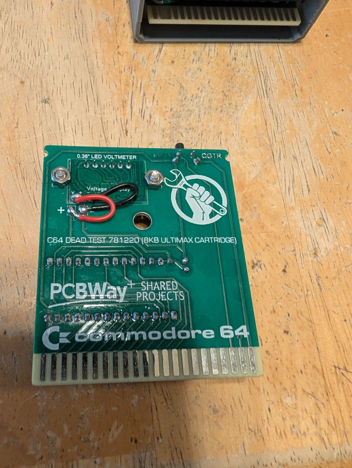 Commodore 64 Dead Test Cartridge with Voltmeter Power Display.