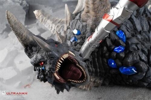 Purearts Ultraman VS Black King Resin Model Paintned In Box In Stock 1/4 Scale