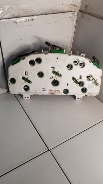 Speedometer Cluster MPH Outback Fits 2002-2003 IMPREZA 291022 OEM