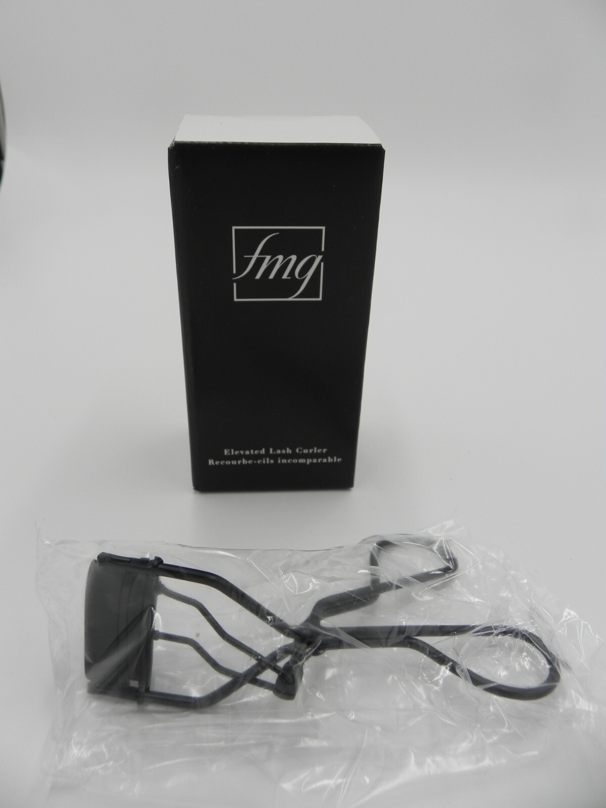 Avon fmg Elevated Lash Curler, New, Boxed, Sealed, Free Shipping