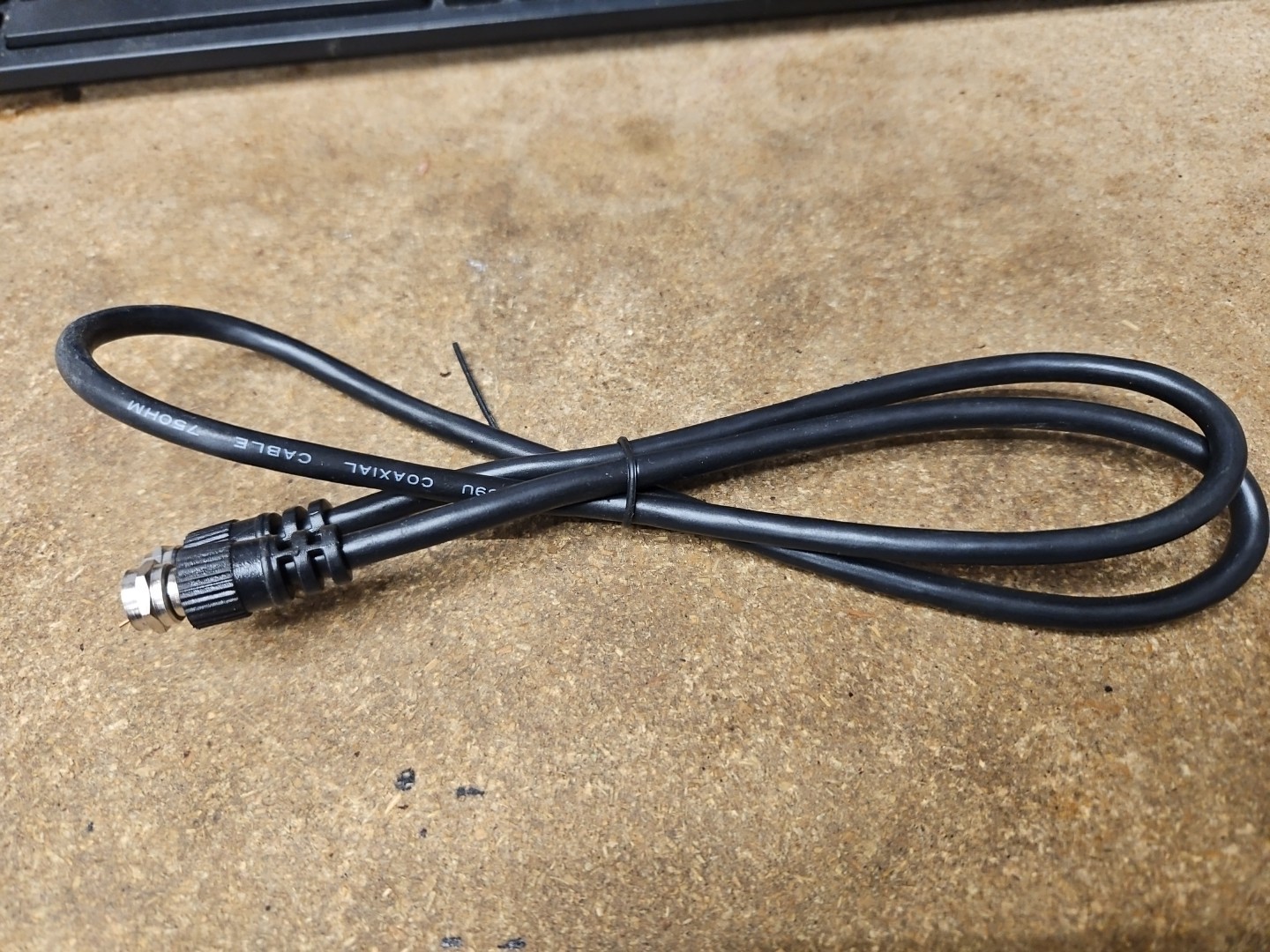 3ft BLK RG59U COAXIAL CABLE  RESISTANCE  75 Ohm / 2 Pc (qzty)