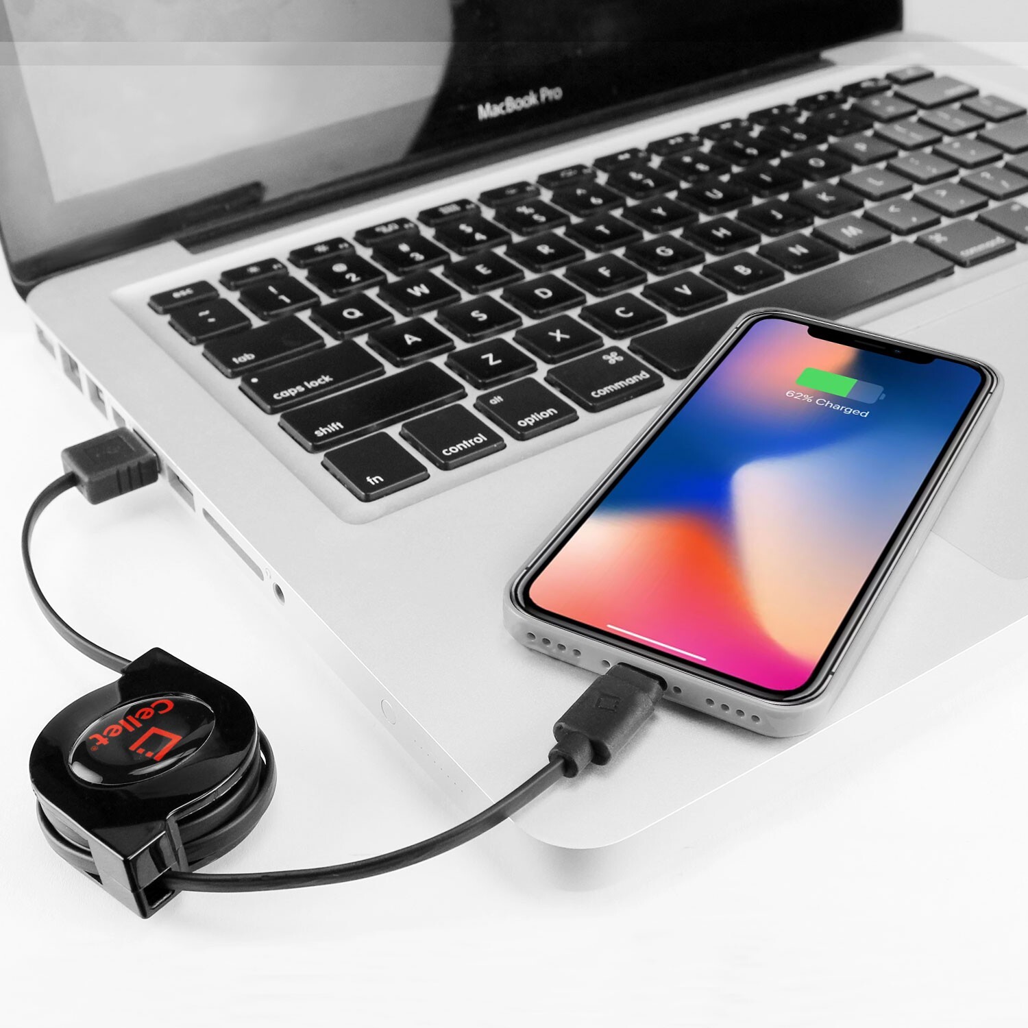 Cellet Retractable Apple MFi Certified Lightning Charging / Data Cable