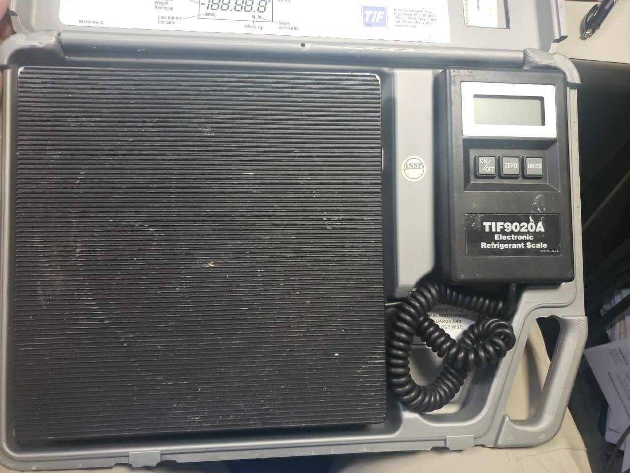 TIF 9020A - Slimline Refrigerant Scale, 200 Pound Capacity