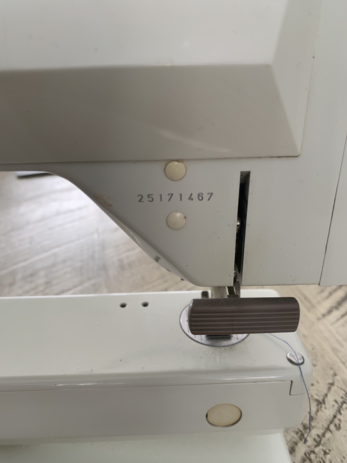 BERNINA 930 Record Electronic Sewing Machine w/ Case & Pedal WORKS, TESTED
