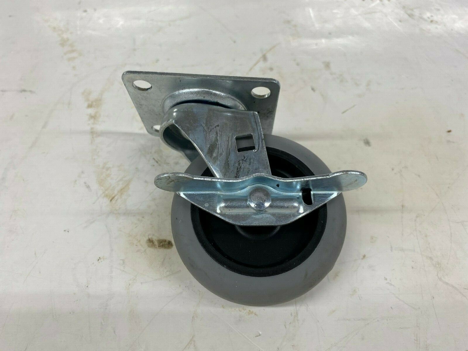 Qty 1 Unbranded 3" x 7/8" Swivel Plated Rubber Caster Wheel, With Brake