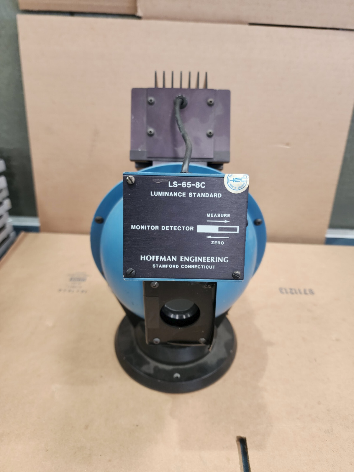 Hoffmann Engineering LS-65-8C Luminance Standard