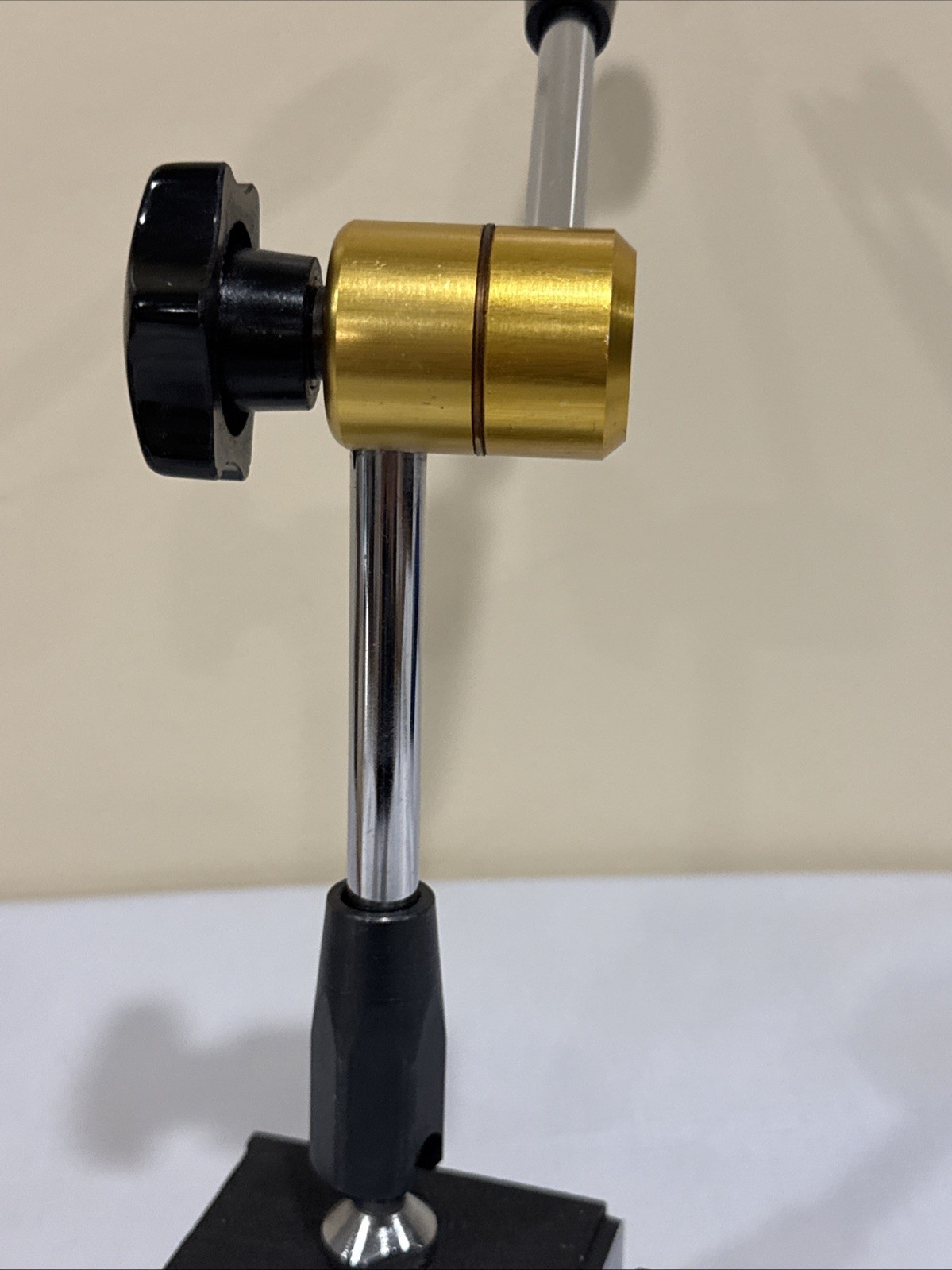 Adjustable Indicator Holder and Positioner w/ Universal Magnetic Base