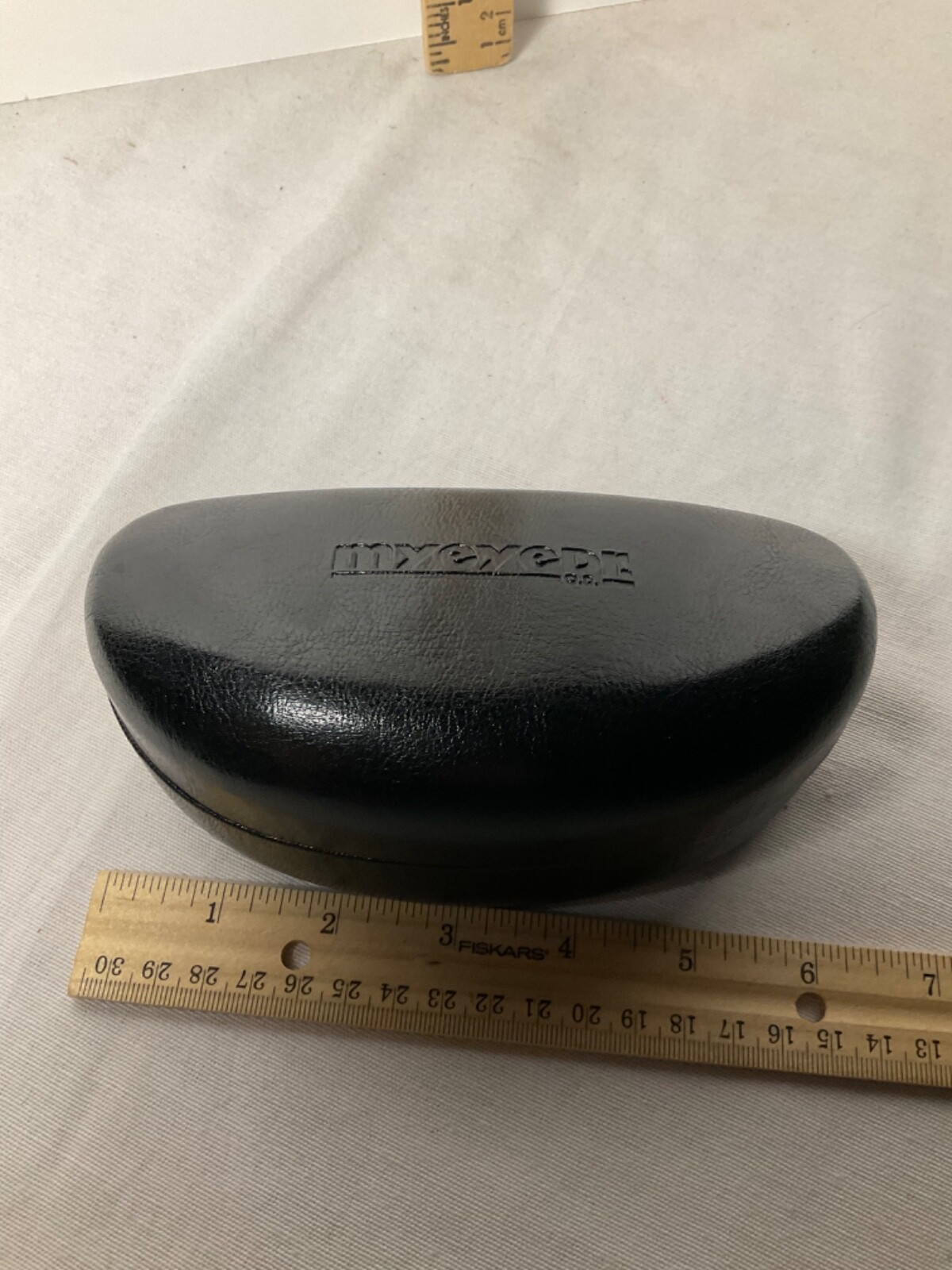 Myeyedr sun/eyeglasses hard case hinged black