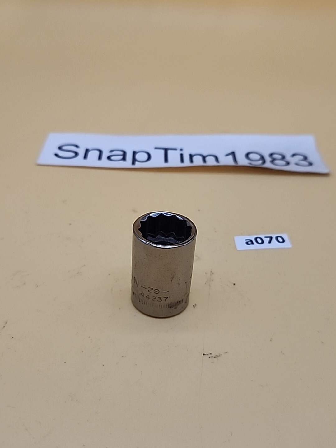 Craftsman Tools 17mm Socket 1/2" drive 12 point -G2- 44237 USA