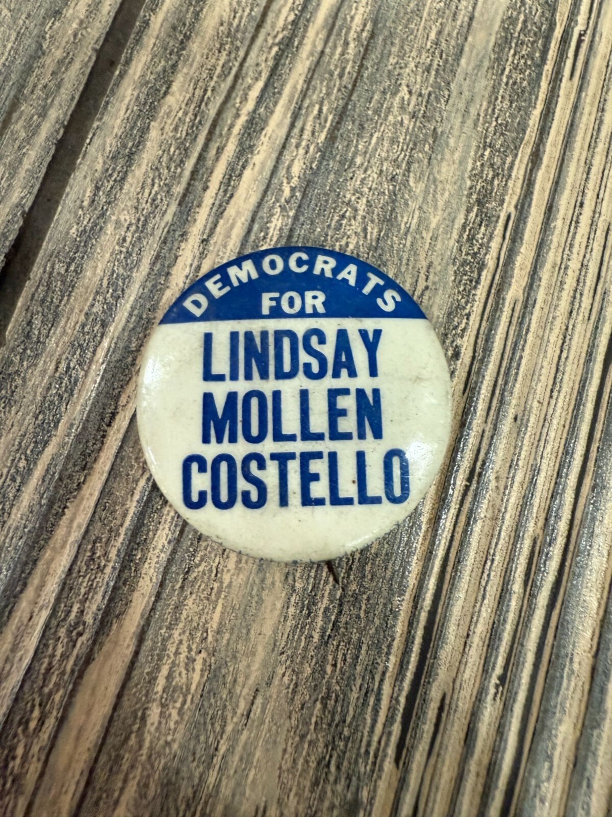 Vintage 1" Democrats For Lindsay Mollen Costello Political Pinback Button