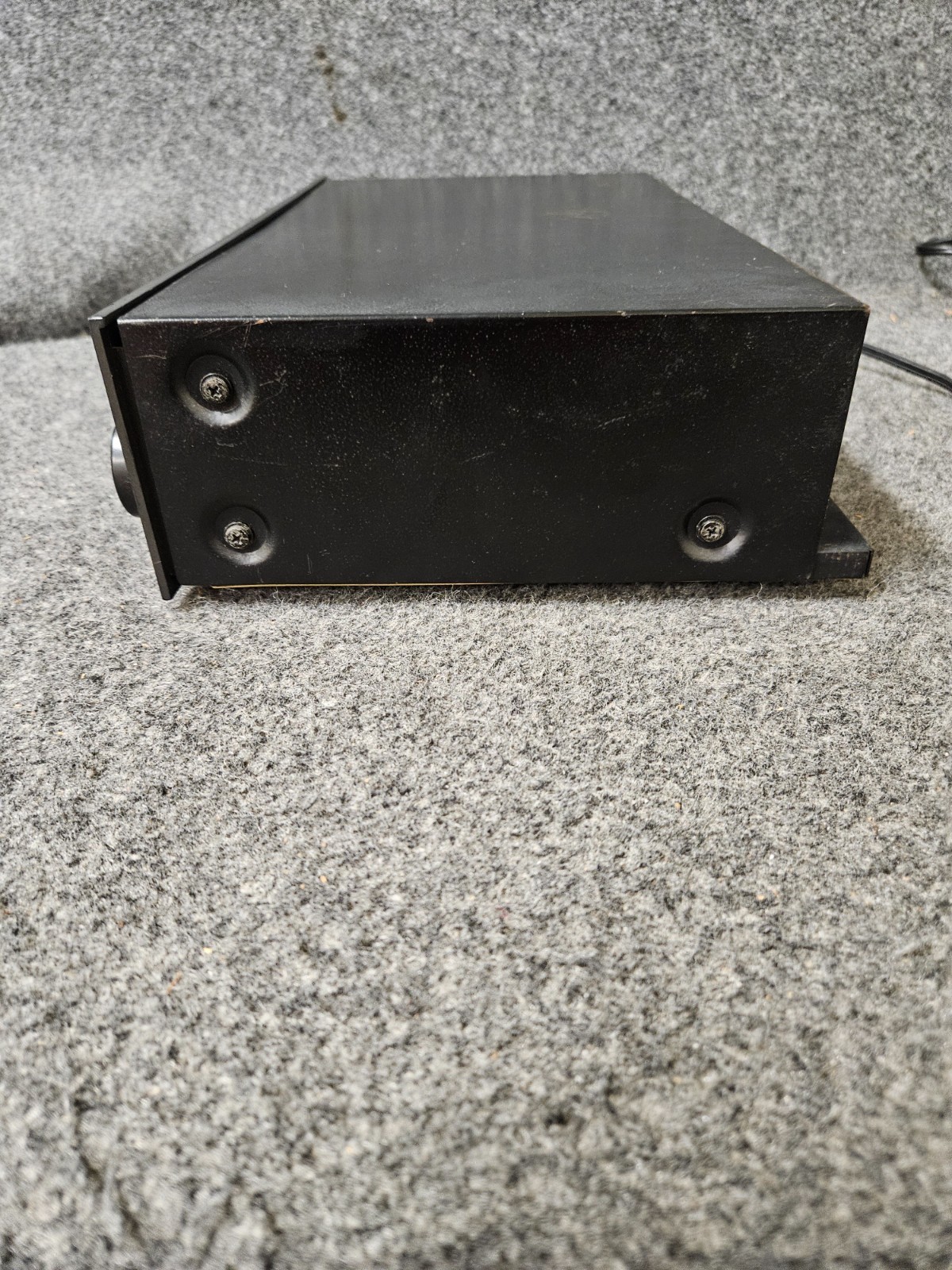 NAD 1020b Stereo Preamplifier