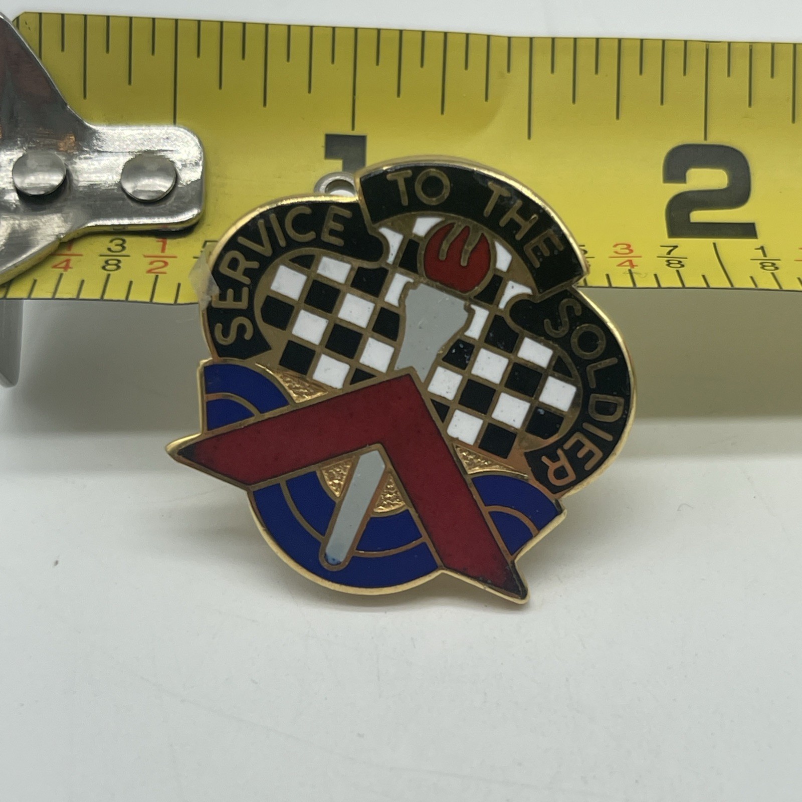 U.S. Military 18th Personnel Administration Services DI DUI Pin Clutch D22 Insig