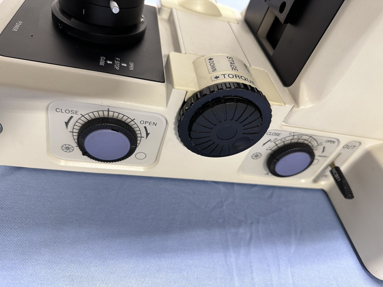 Nikon Eclipse E800 E800M Microscope, VFM, Photo Head V-TP VTP, C-LP CLP