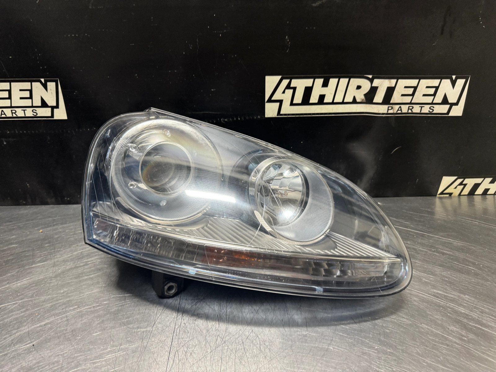 06-09 VOLKSWAGEN GOLF RH PASSENGER SIDE DEPO HEADLIGHT HID/XENON #N502