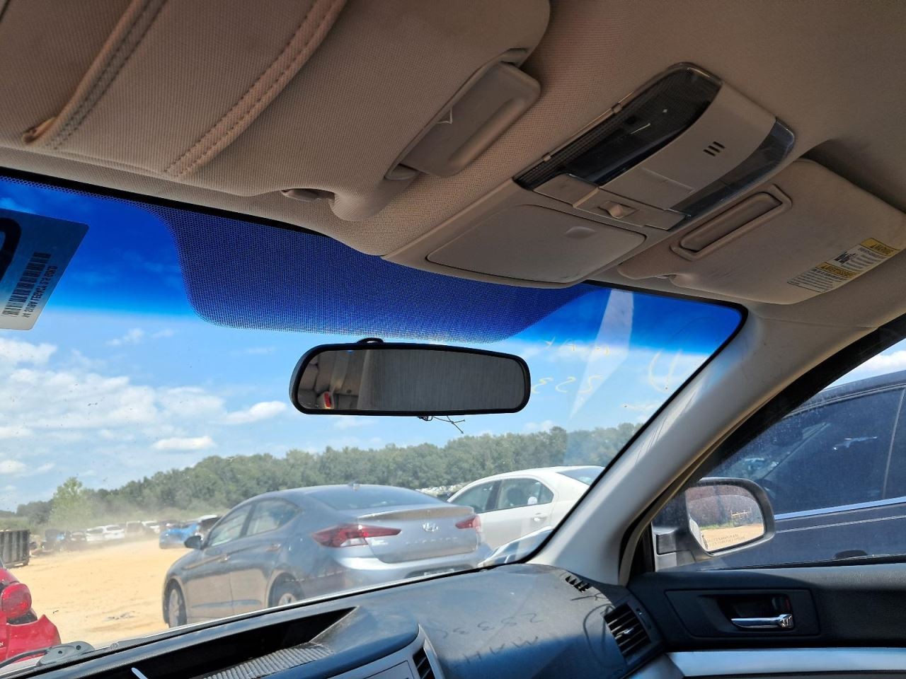 LEGACY 2014 Glove Box 4771552