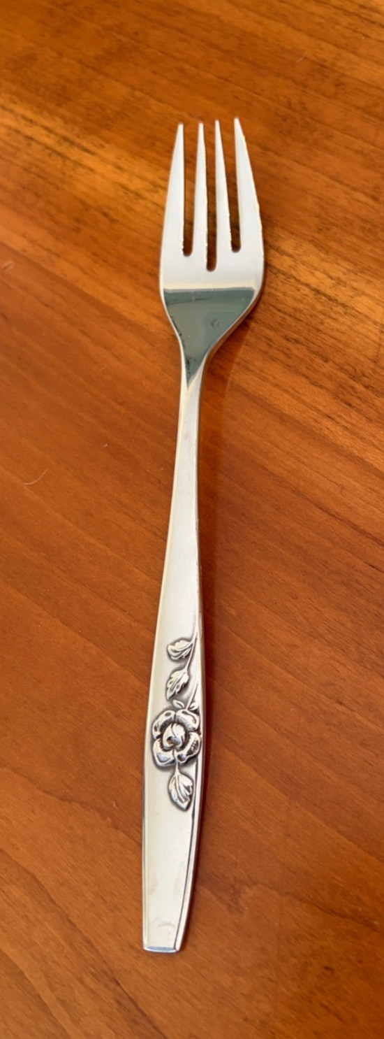 Oneida SSS OUR ROSE Stainless Flatware - Choice