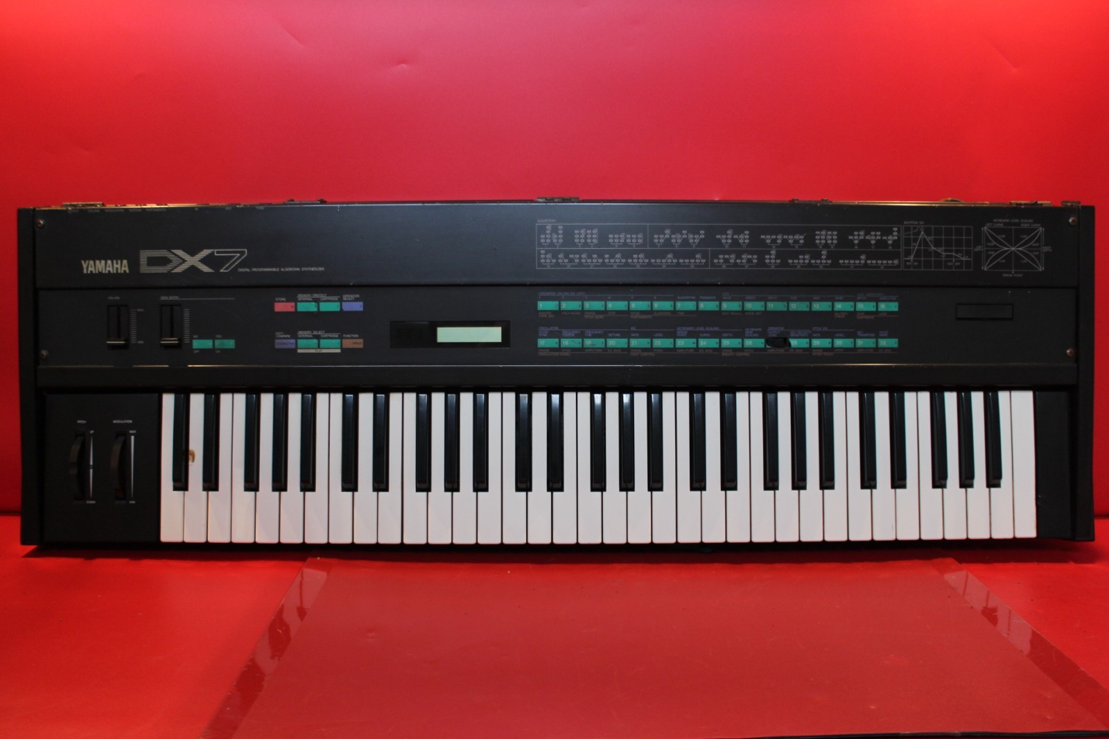 USED Yamaha DX7 DX　7 Synthesizer Keyboard U2768 251017
