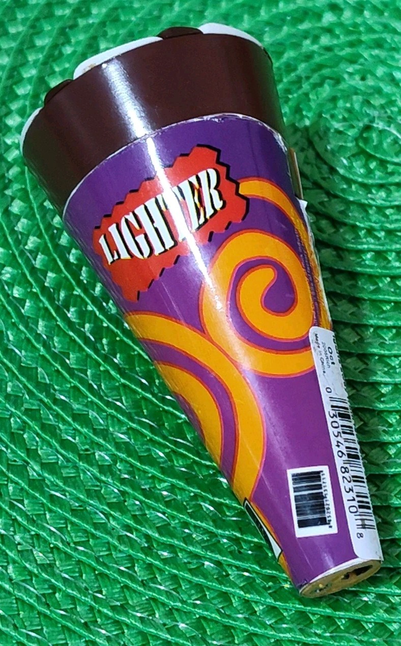 Ice Cream Collectable Butane Lighter (Needs Refill) D6