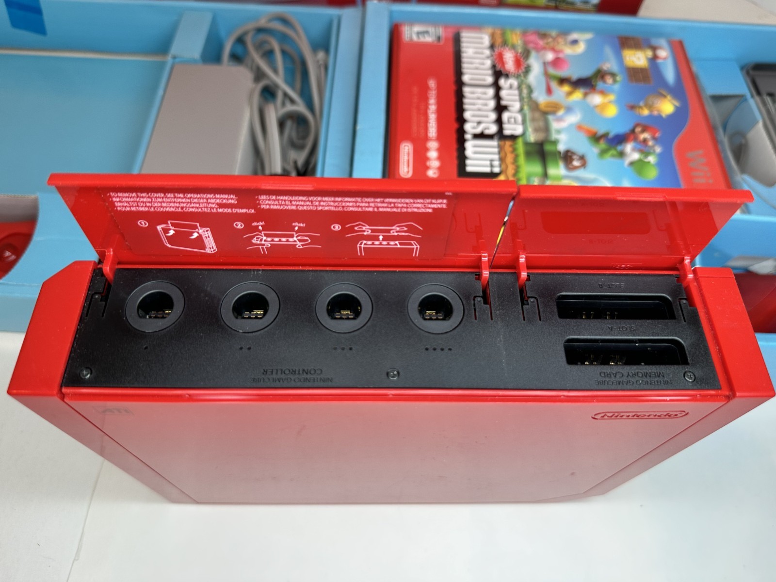 Nintendo Wii Red Console Mario 25th Anniversary Edition w/2 Games CIB Tested