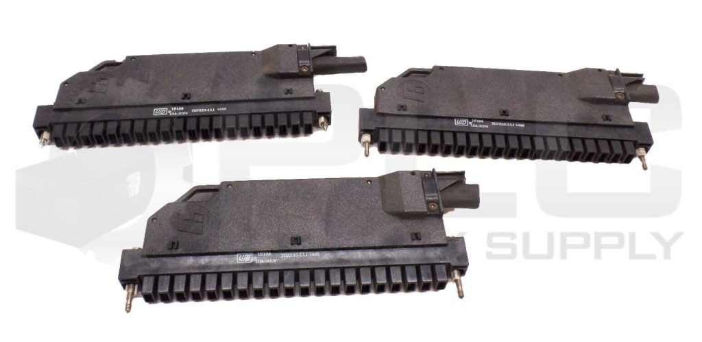 LOT OF 3 RELIANCE ELECTRIC 707226-11J CONNECTOR 10A 300V 15124