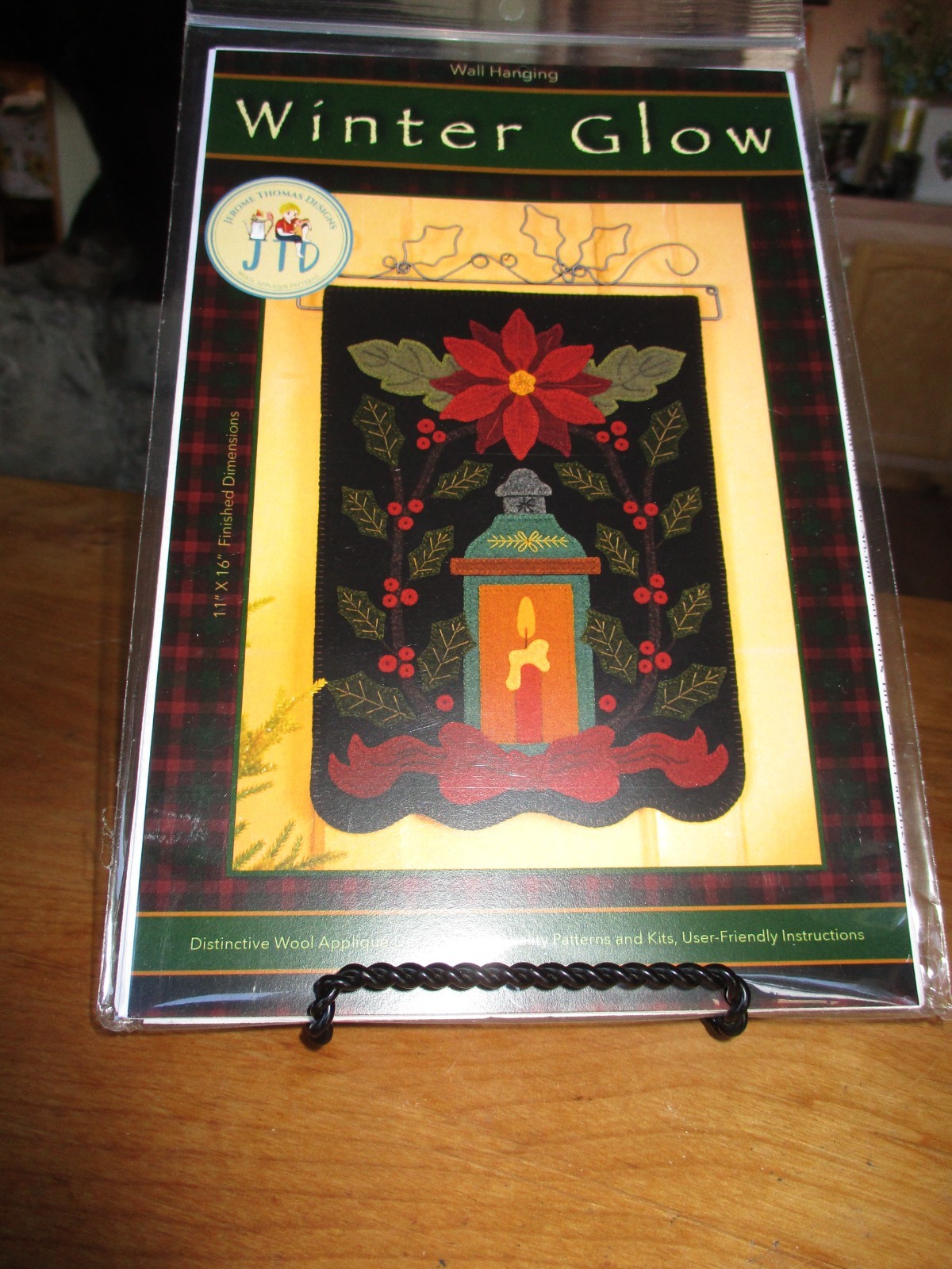 Jerome Thomas Designs WINTER GLOW Wool Appliqué Pattern WALL HANGING ~ New
