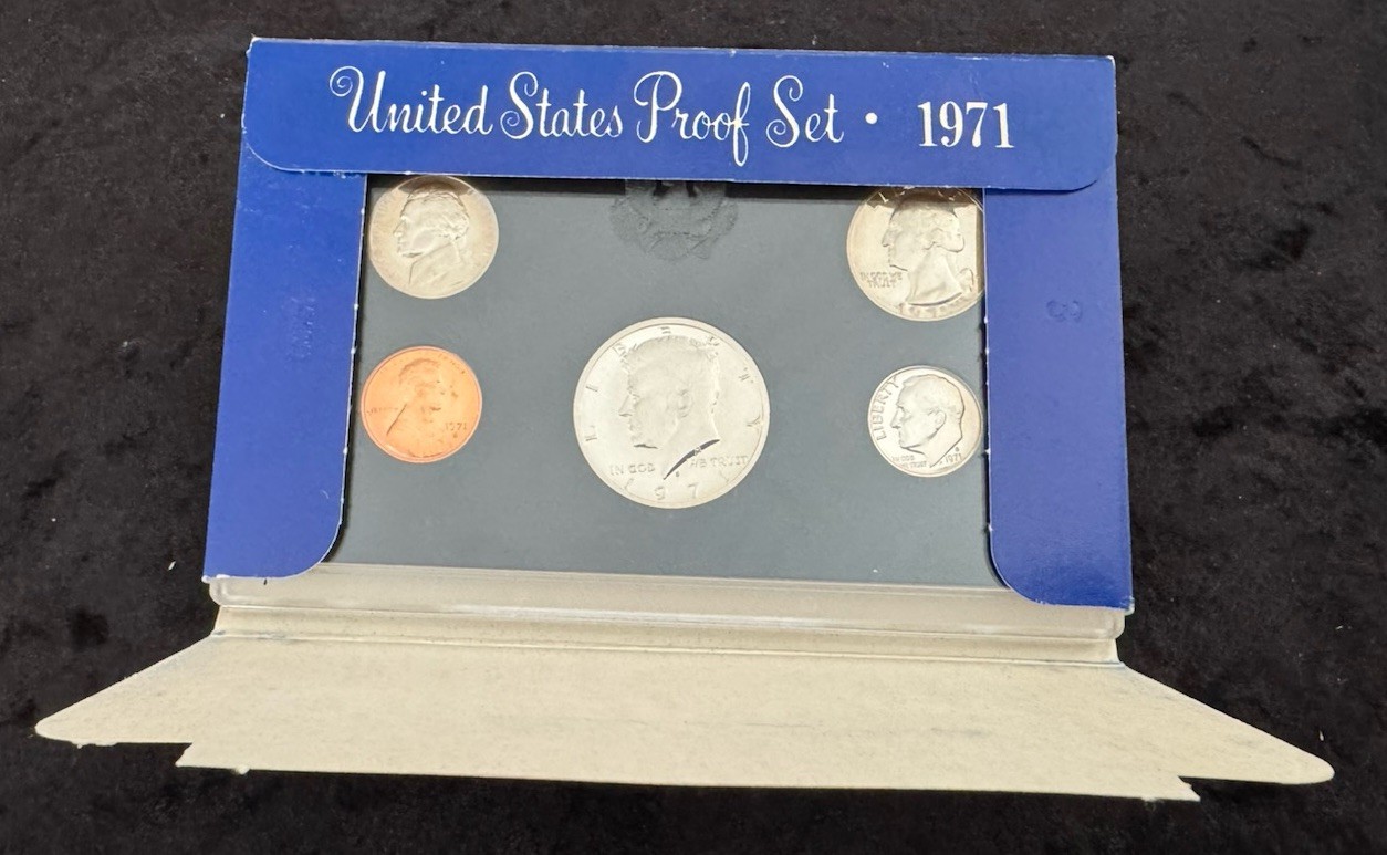 1971 U.S. Proof Set Original Government Packaging Complete Clean Set