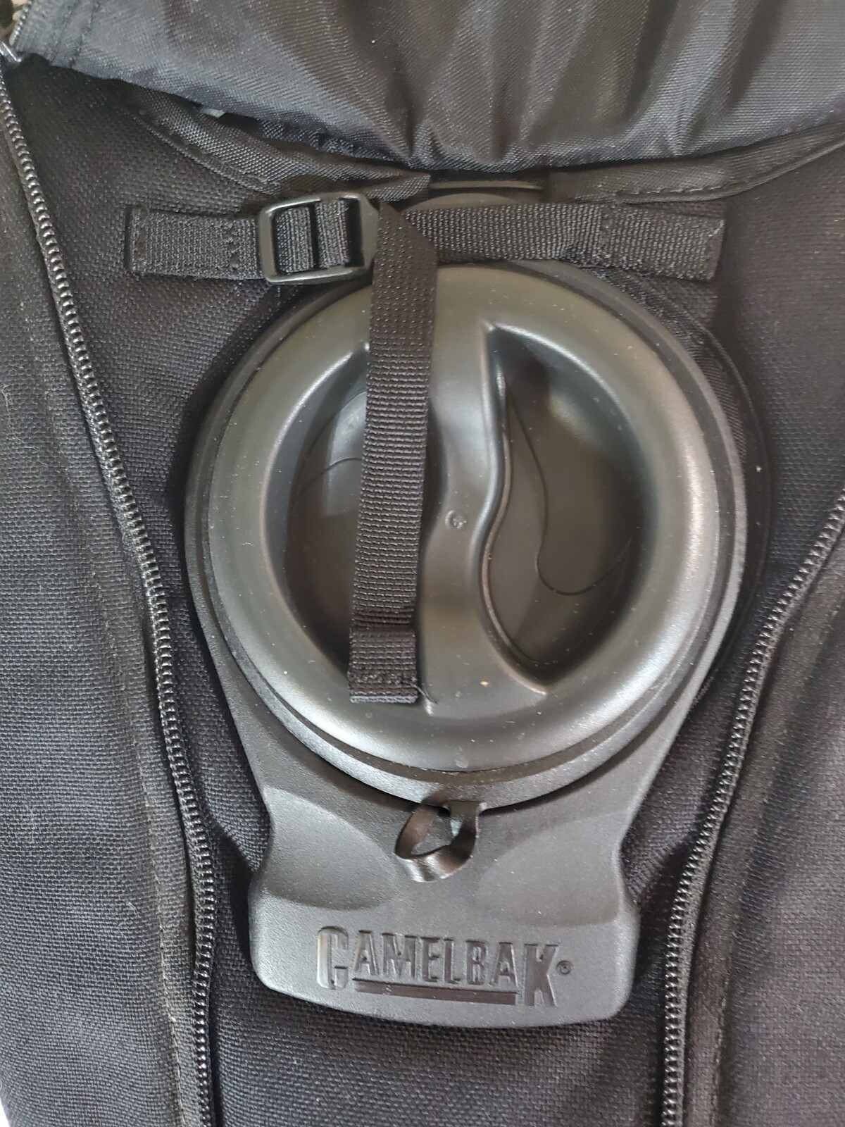 Camelbak Maximum Gear Stealth Hydration Backpack w/ Bladder - Black Adjustable
