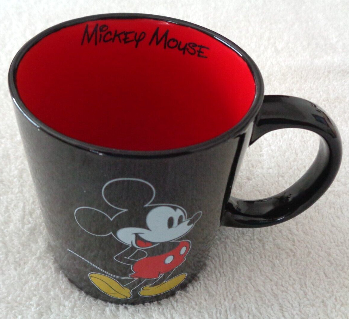 DISNEY COLLECTIBLE Mickey Mouse Coffee Cup/ Mug Black/Red