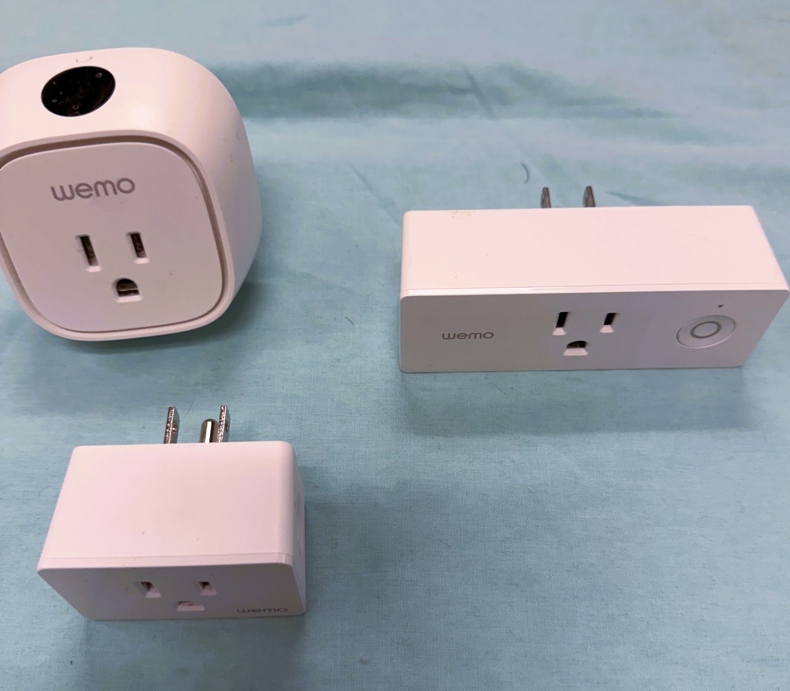 Belkin Wemo Wifi Enabled - Lot of 3 Smart Plugs Mini 9FD, Insight 101, WSP100