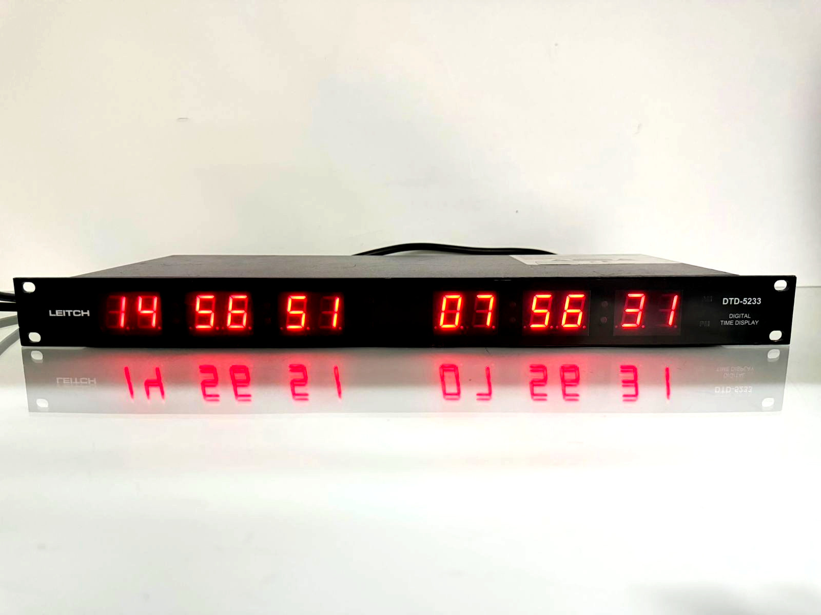 LEITCH DTD-5233 DTD-523X SERIES DIGITAL TIME DISPLAY
