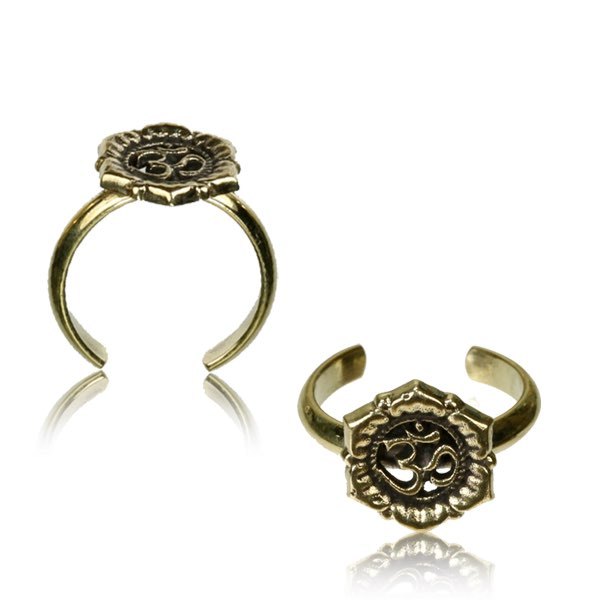 SOLID BRASS TRIBAL TOE RING ADJUSTABLE OM SYMBOL MID-RING ORNATE BOHO GYPSY