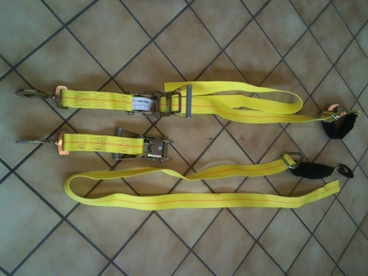 4 YELLOW RATCHET AXLE STRAP TIE DOWN TOW AUTO HAULER SHACKLE CLEVIS SLING TRUCK