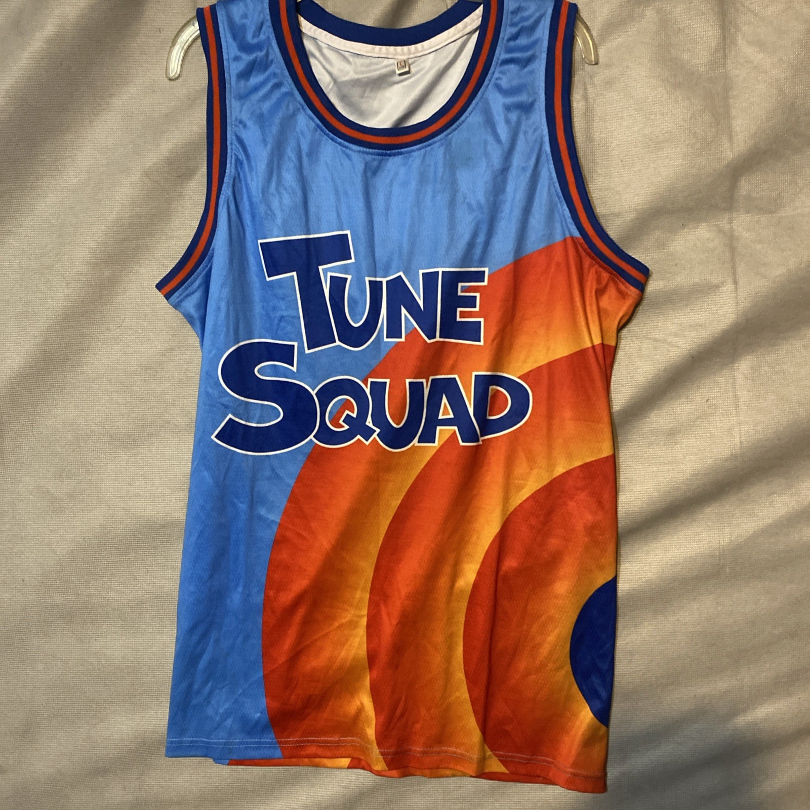 Space Jam Tune Squad Jersey #6 Lebron James Size L & 25th Anniversary Hat