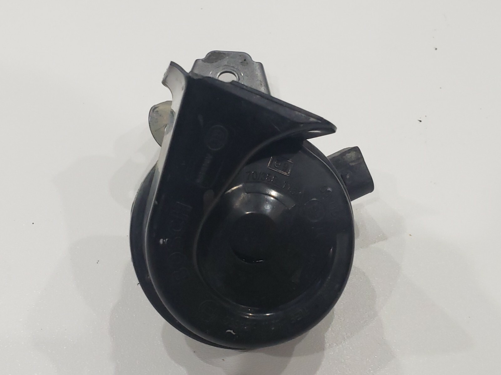 2010 Volkswagen Jetta horn oem
