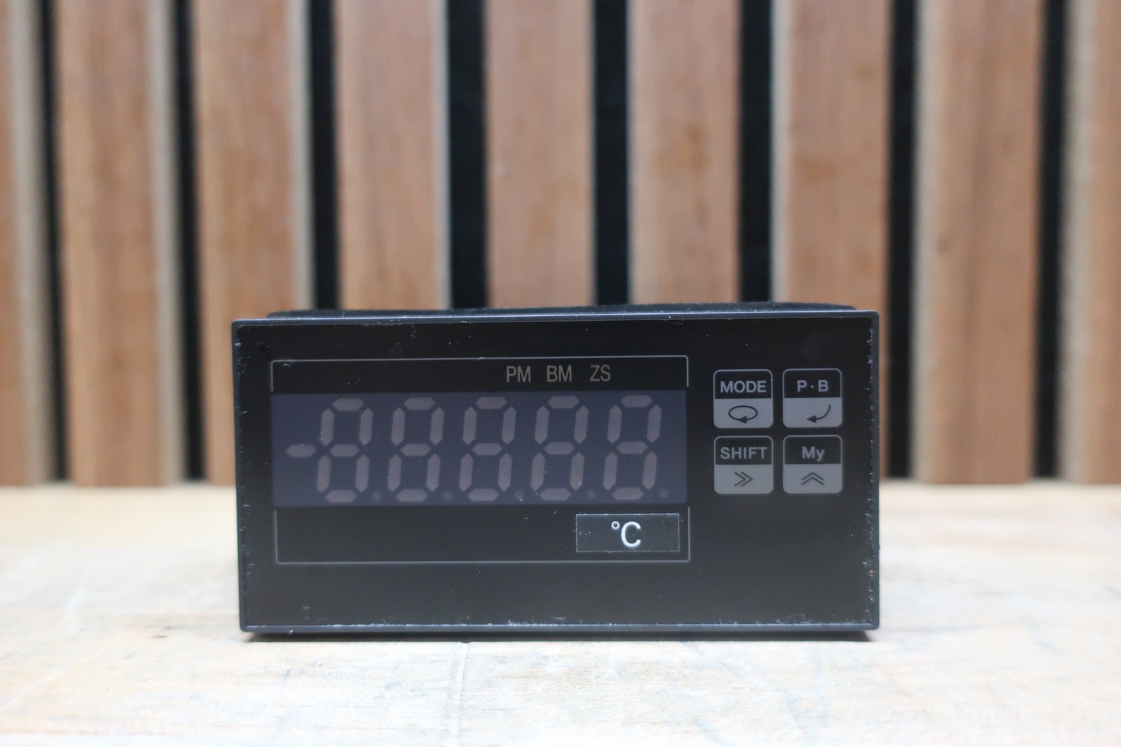 TSURUGA 451B-A-DP | Temperature Measuring Digital Panel Meter