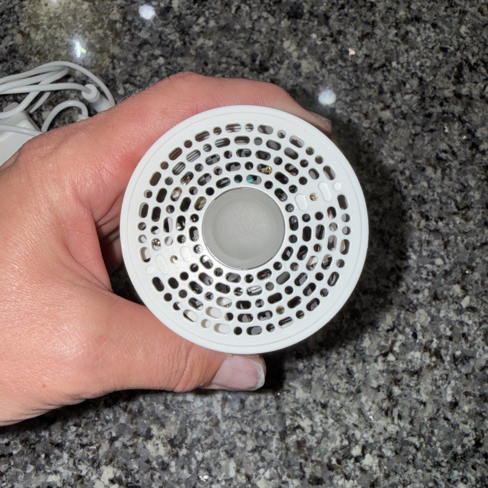 Vivint Indoor Ping Camera V-CAM1 - Tested Working