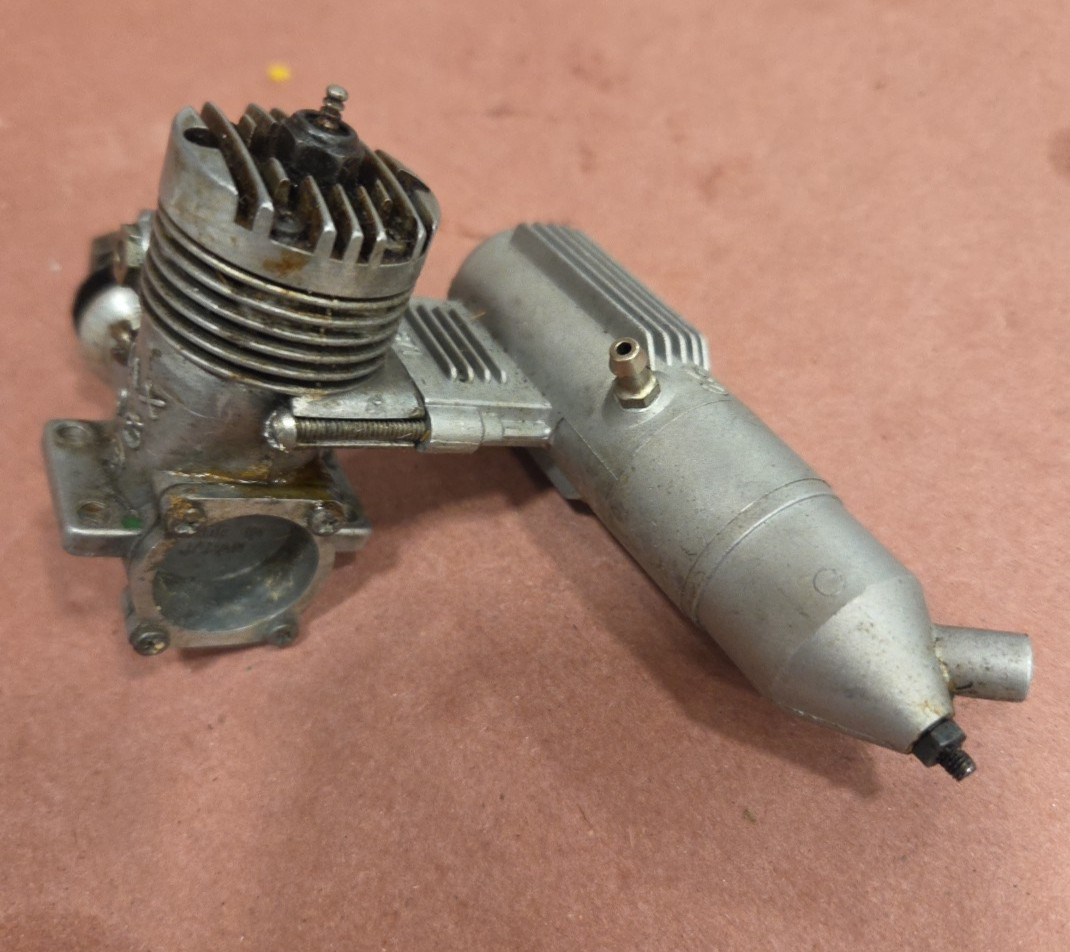 OS Max 15 R/C Model Airplane Glow Engine With Muffler