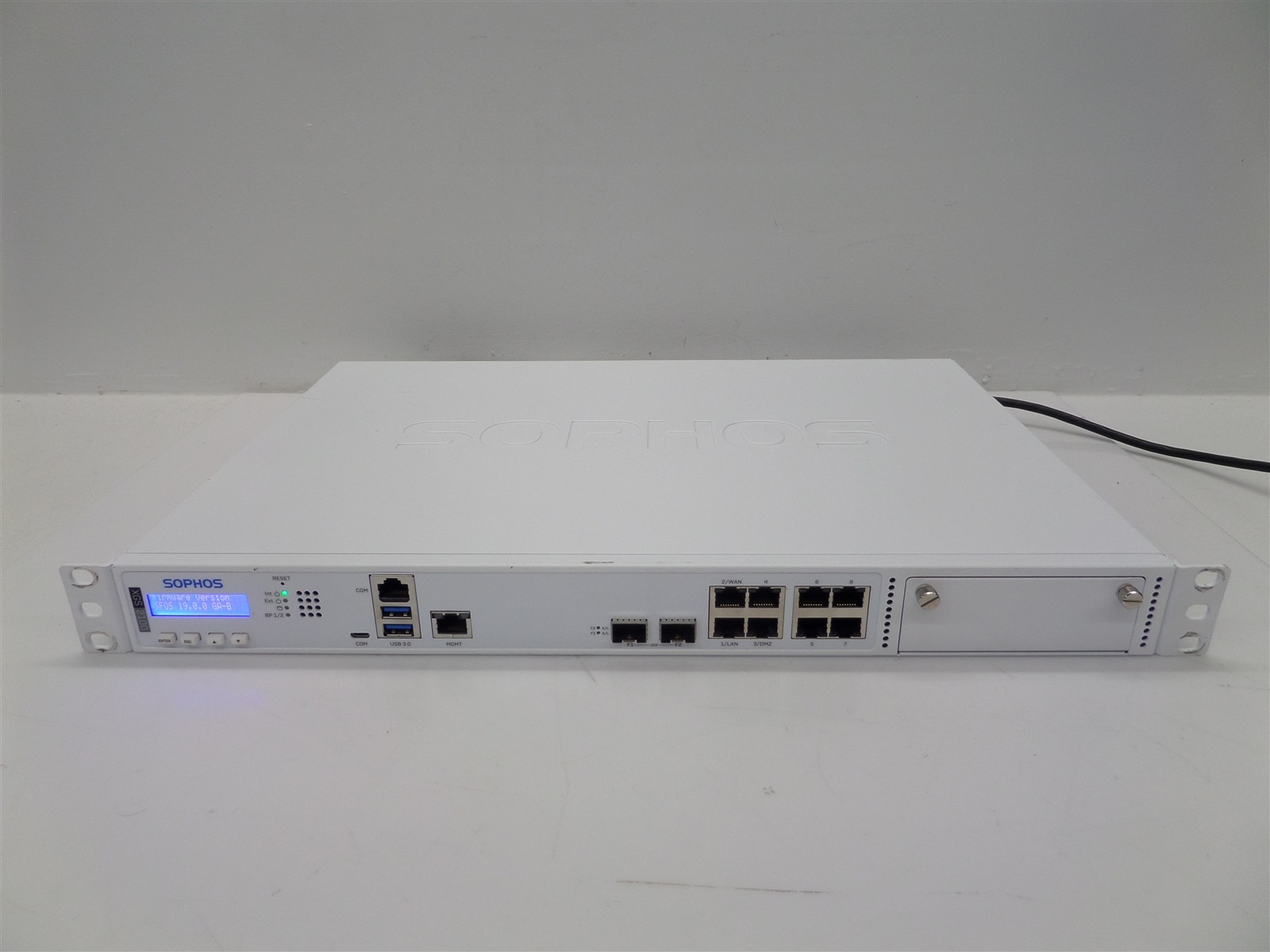 Sophos XGS 2100 Network Security Firewall Appliance