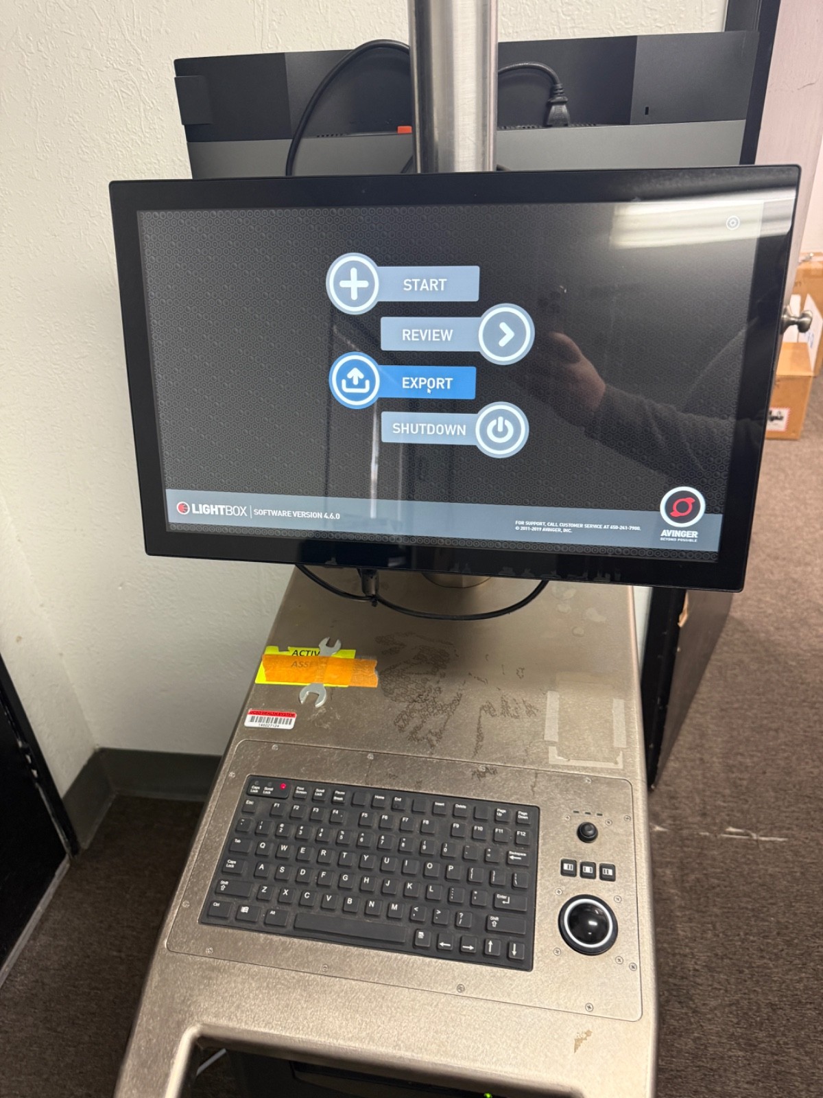 Avinger LightBox L250 Intravascular Imaging System