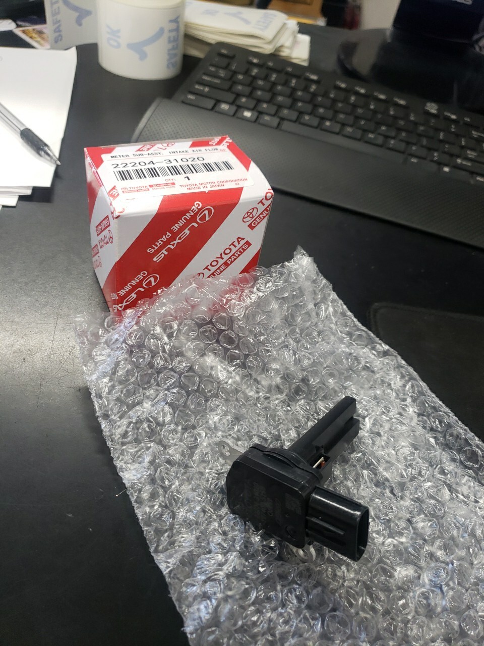 Genuine Toyota Mass Air Flow Sensor 22204-31020