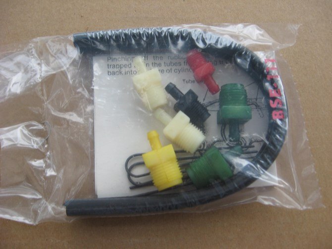 Standard SAE Brake Master Cylinder Hydraulic Bench Bleeder Kit