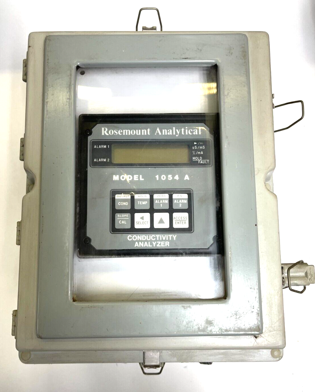 ROSEMOUNT ANALYTICAL 1054A CONDUCTIVITY ANALYZER