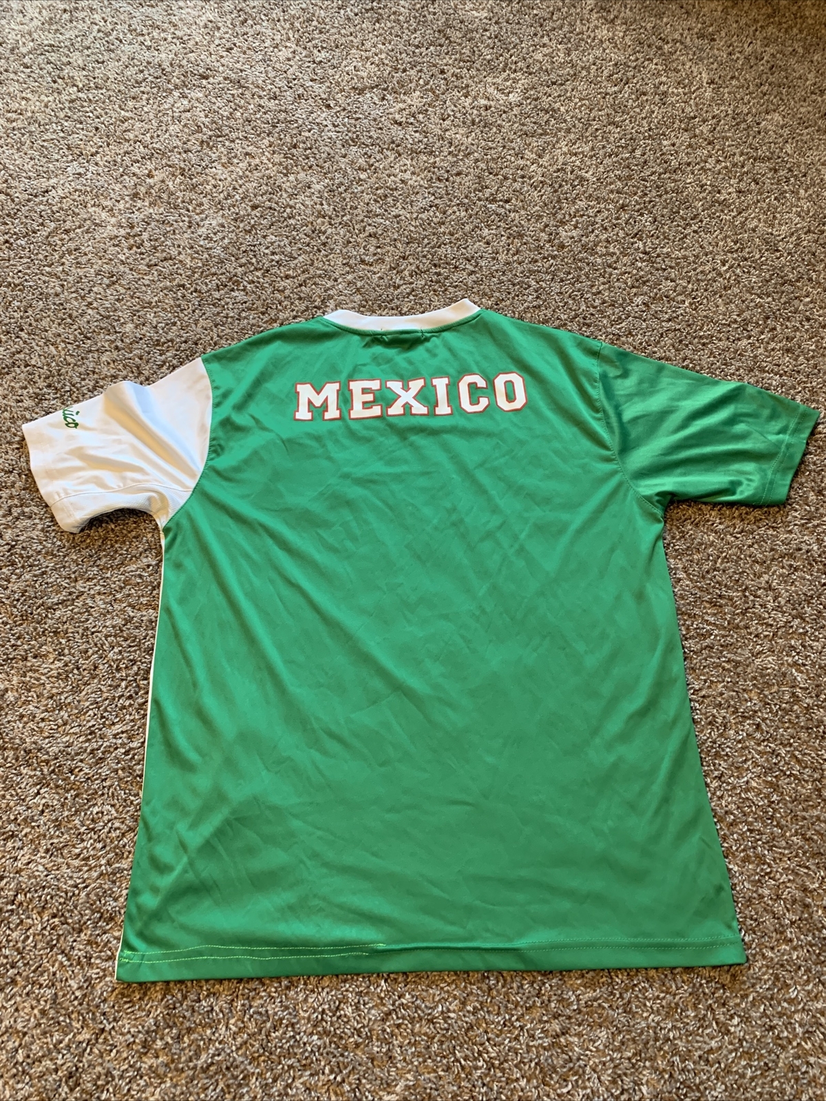 Basix Soccer Mens Green White Red Mexico Soccer Shirt Size XL Polyester